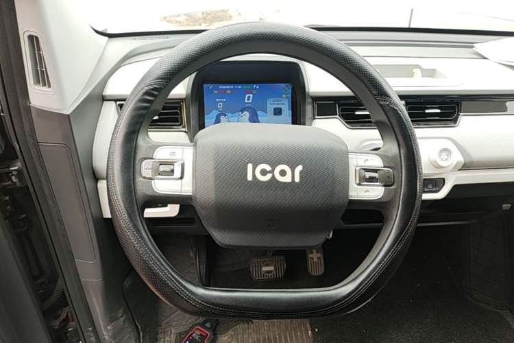 Used Chery QQ Ice Cream 2022 170km Sundae Phosphate Lithium-Ion Steering Wheel