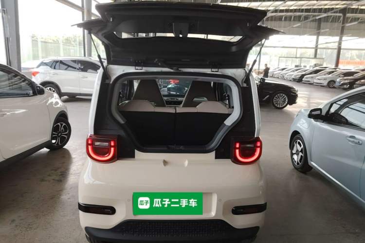 Used Chery QQ Ice Cream 2022 170km Sundae Phosphate Lithium-Ion Trunk