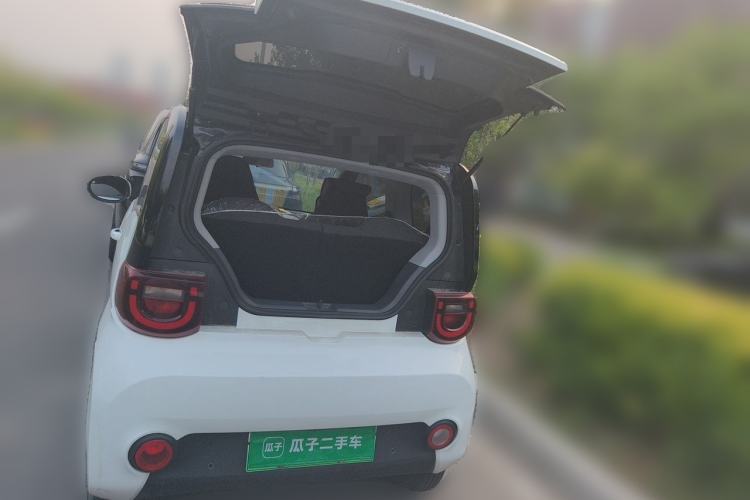 Used Chery QQ Ice Cream 2022 170km Sundae Phosphate Lithium-Ion Trunk