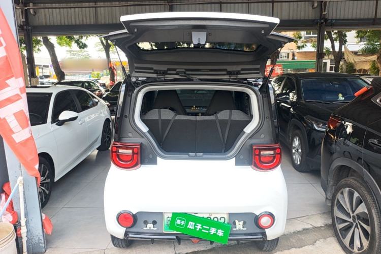 Used Chery QQ Ice Cream 2022 170km Sundae Phosphate Lithium-Ion Trunk