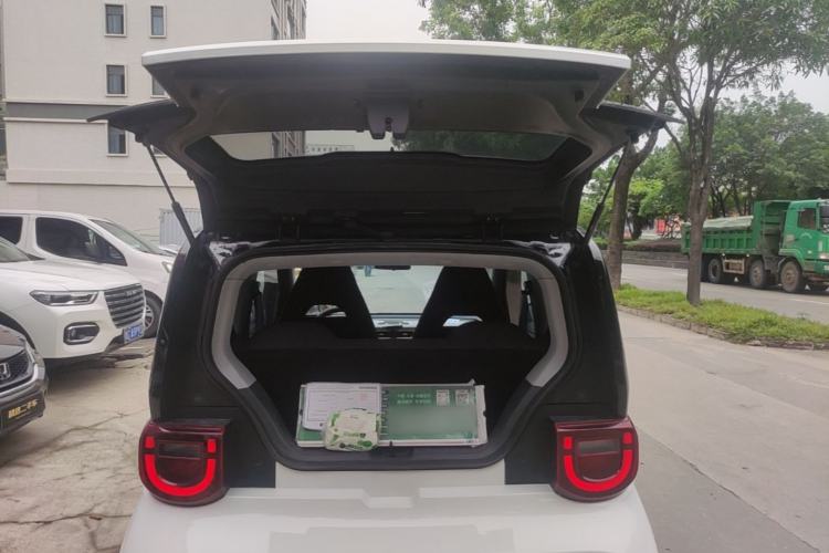 Used Chery QQ Ice Cream 2022 120km Conical Shape Lithium Iron Phosphate Trunk