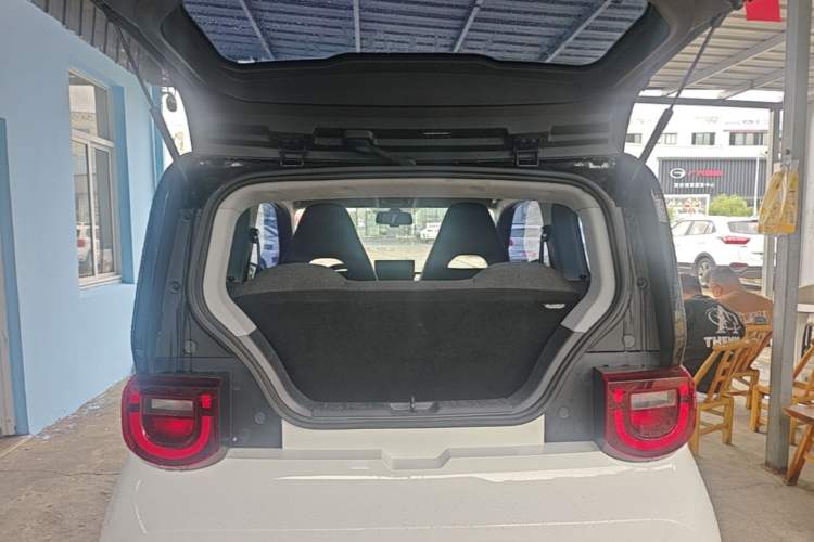 Used Chery QQ Ice Cream 2022 Pudding Model Trunk