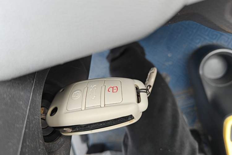 Used Chery QQ Ice Cream 2022 Pudding Model Vehicle Key
