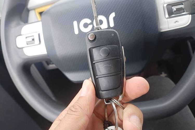 Used Chery QQ Ice Cream 2022 120km Conical Shape Lithium Iron Phosphate Vehicle Key