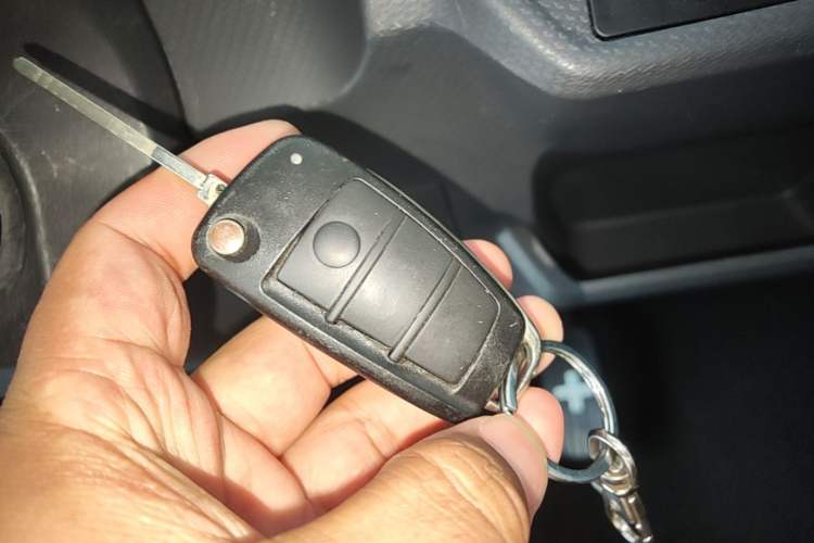 Used Chery QQ Ice Cream 2022 170km Sundae Ternary Lithium Vehicle Key