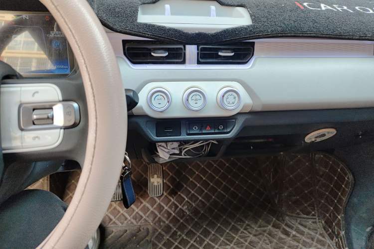 Used Chery QQ Ice Cream 2023 170km Milkshake – Lithium Iron Phosphate Audio And AC Panel