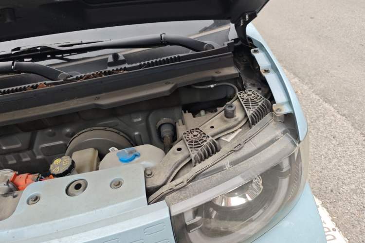 Used Chery QQ Ice Cream 2023 170km Milkshake – Lithium Iron Phosphate Engine Bay Left