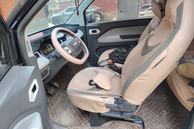 Used Chery QQ Ice Cream 2023 170km Milkshake – Lithium Iron Phosphate Left Front Seat
