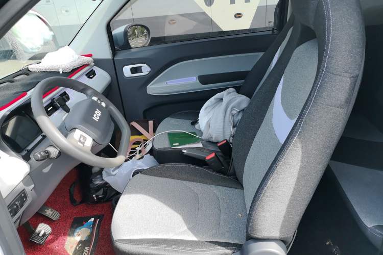 Used Chery QQ Ice Cream 2023 170km Milkshake – Lithium Iron Phosphate Left Front Seat