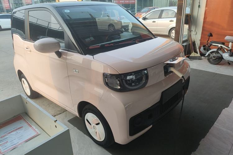 Used Chery QQ Ice Cream 2023 170km Milkshake – Lithium Iron Phosphate Exterior 1