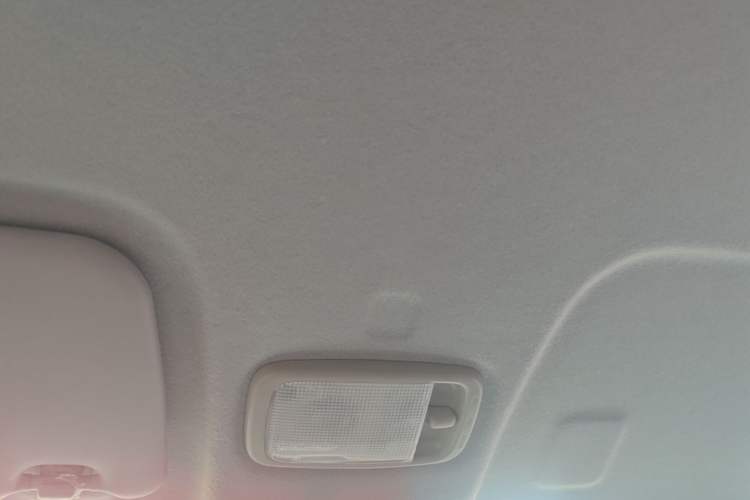 Used Chery QQ Ice Cream 2023 120km Ice Cream-Type Lithium Iron Phosphate Headliner