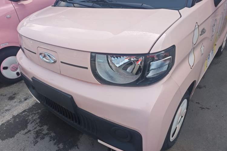 Used Chery QQ Ice Cream 2023 120km Ice Cream-Type Lithium Iron Phosphate Left Front Headlight