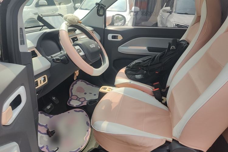 Used Chery QQ Ice Cream 2023 170km Milkshake – Lithium Iron Phosphate Left Front Seat