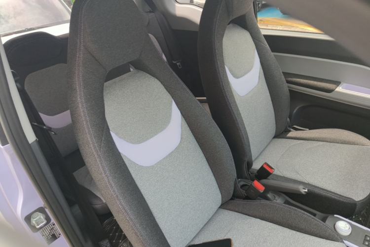 Used Chery QQ Ice Cream 2023 120km Ice Cream-Type Lithium Iron Phosphate Right Front Seat