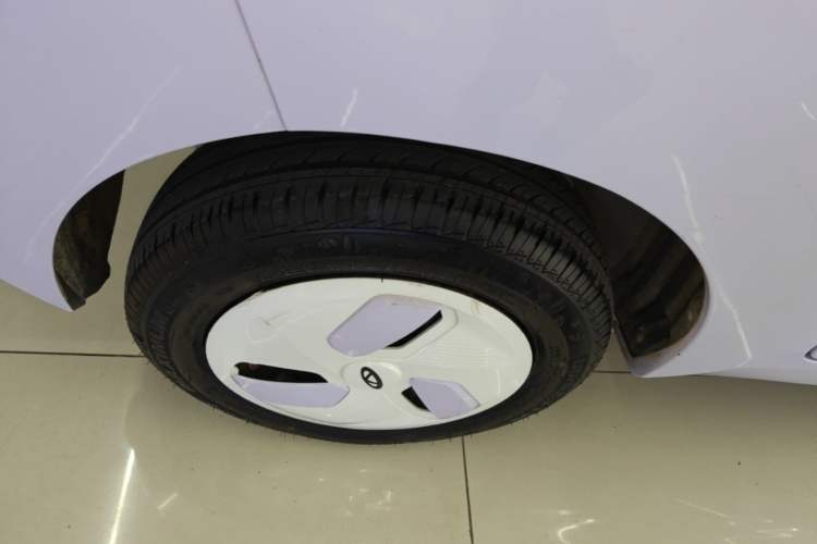 Used Chery QQ Ice Cream 2023 170km Milkshake – Lithium Iron Phosphate Right Rear Wheel Hub