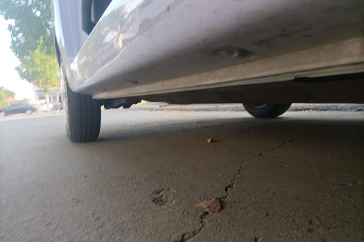 Used Chery QQ Ice Cream 2023 120km Ice Cream-Type Lithium Iron Phosphate Right Side Sill