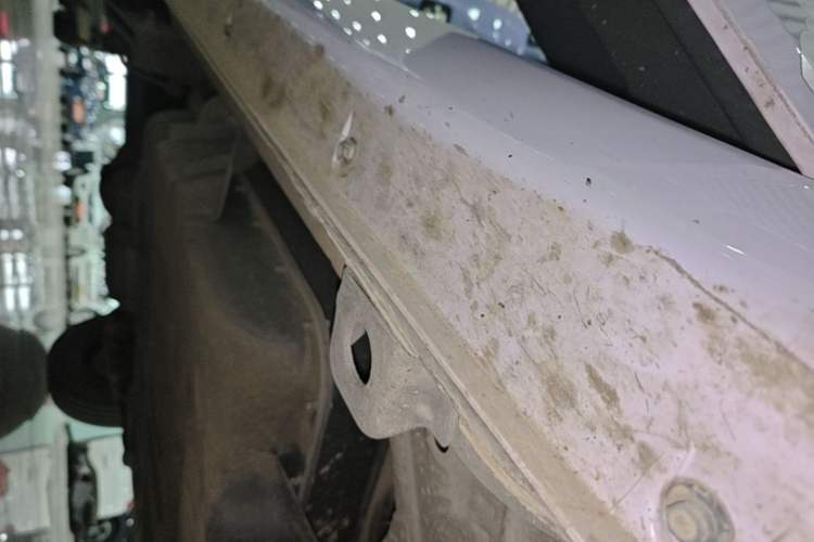 Used Chery QQ Ice Cream 2023 120km Ice Cream-Type Lithium Iron Phosphate Right Side Sill