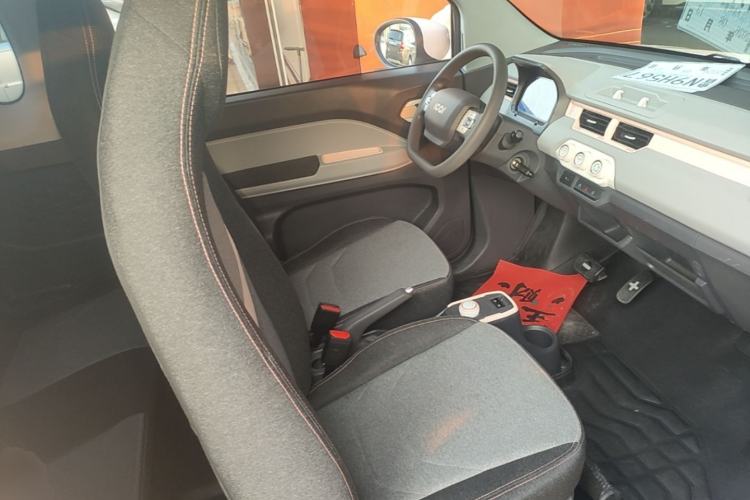 Used Chery QQ Ice Cream 2023 170km Milkshake – Lithium Iron Phosphate Right Front Seat