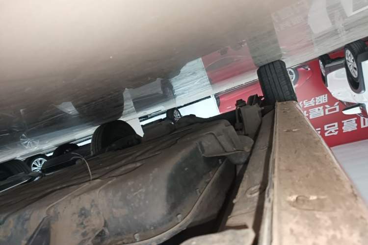 Used Chery QQ Ice Cream 2023 170km Milkshake – Lithium Iron Phosphate Right Side Sill