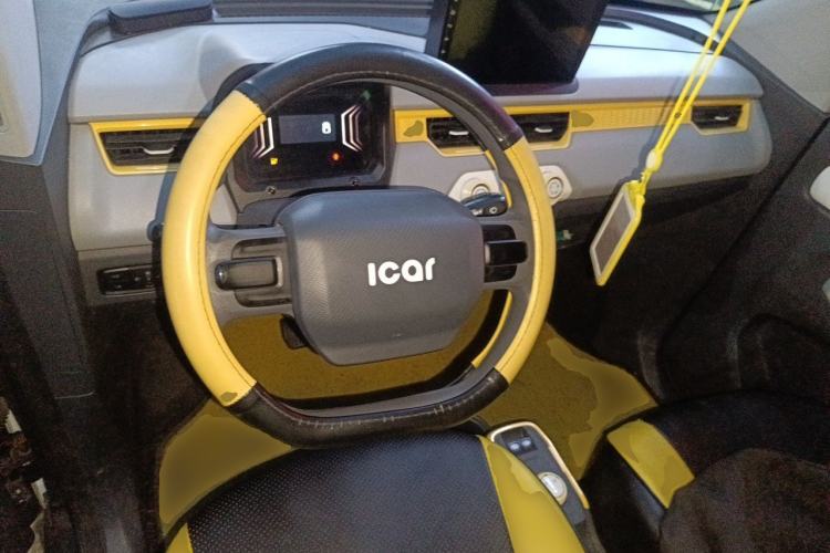 Used Chery QQ Ice Cream 2023 170km Milkshake – Lithium Iron Phosphate Center Console