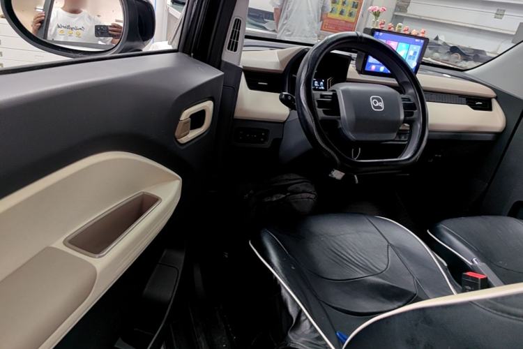 Used Chery QQ Ice Cream 2023 120km Ice Cream-Type Lithium Iron Phosphate Driver Seat