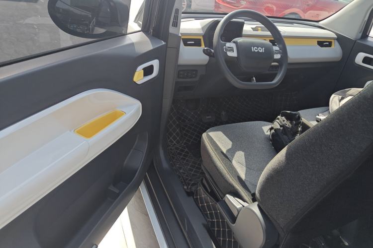 Used Chery QQ Ice Cream 2023 170km Milkshake – Lithium Iron Phosphate Driver Seat