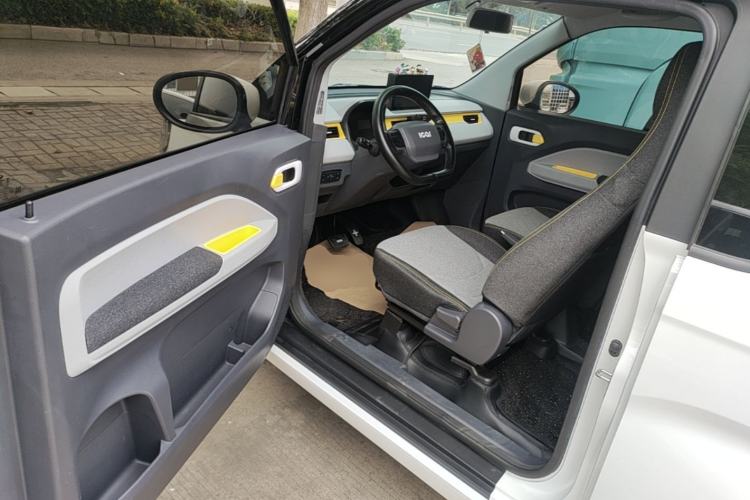 Used Chery QQ Ice Cream 2023 170km Milkshake – Lithium Iron Phosphate Driver Seat