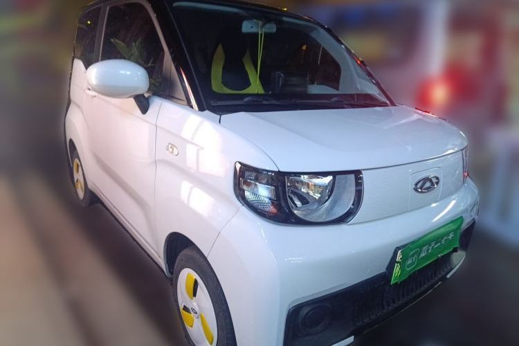 Used Chery QQ Ice Cream 2023 170km Milkshake – Lithium Iron Phosphate Front Right 45 Deg