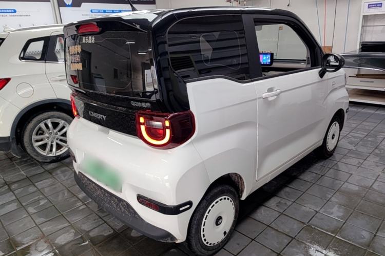 Used Chery QQ Ice Cream 2023 120km Ice Cream-Type Lithium Iron Phosphate Rear Right 45 Deg