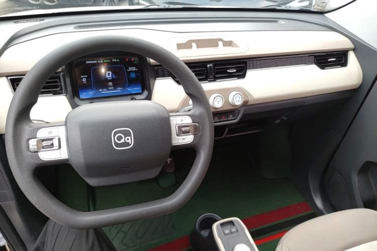 Used Chery QQ Ice Cream 2024 Restyled 170 km Sundae Audio And AC Panel