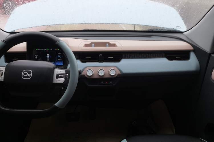 Used Chery QQ Ice Cream 2024 170km Sundae Audio And AC Panel
