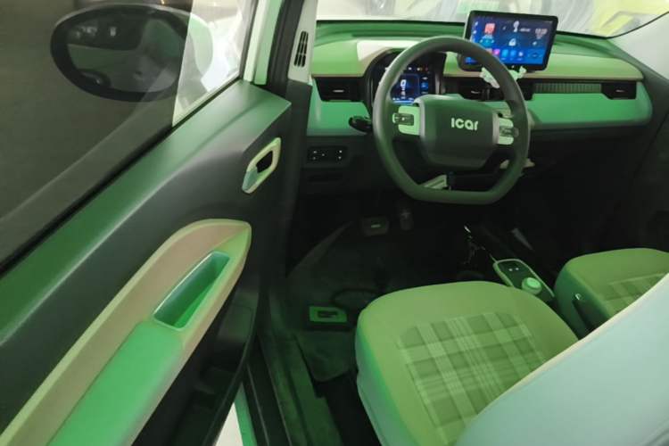 Used Chery QQ Ice Cream 2024 205km Sundae Driver Seat