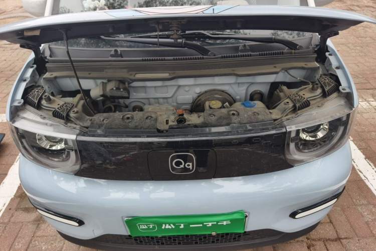 Used Chery QQ Ice Cream 2024 Edition Youth Version 205km Sundae Engine Bay