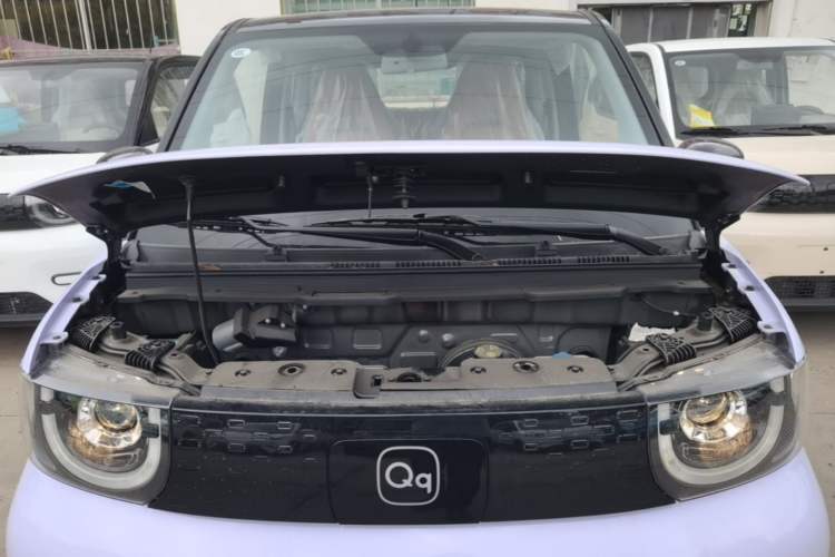 Used Chery QQ Ice Cream 2024 Edition Youth Version 205km Sundae Engine Bay