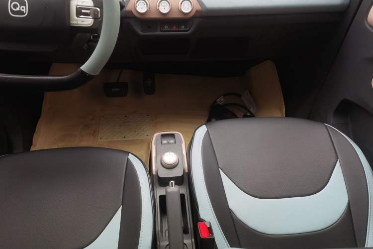 Used Chery QQ Ice Cream 2024 170km Sundae Gear Lever