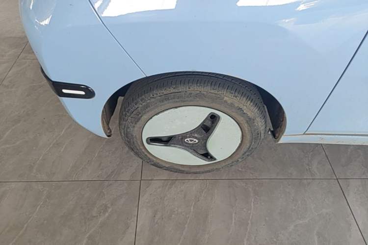 Used Chery QQ Ice Cream 2024 170km Sundae Left Front Wheel Hub
