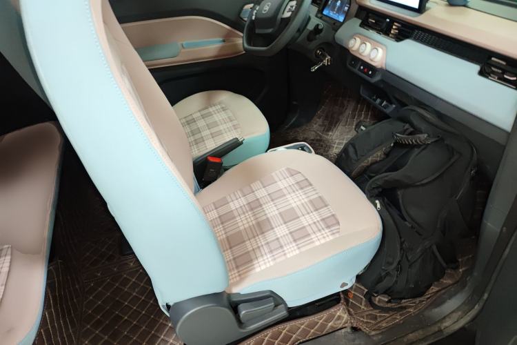 Used Chery QQ Ice Cream 2024 Edition Youth Version 205km Sundae Right Front Seat
