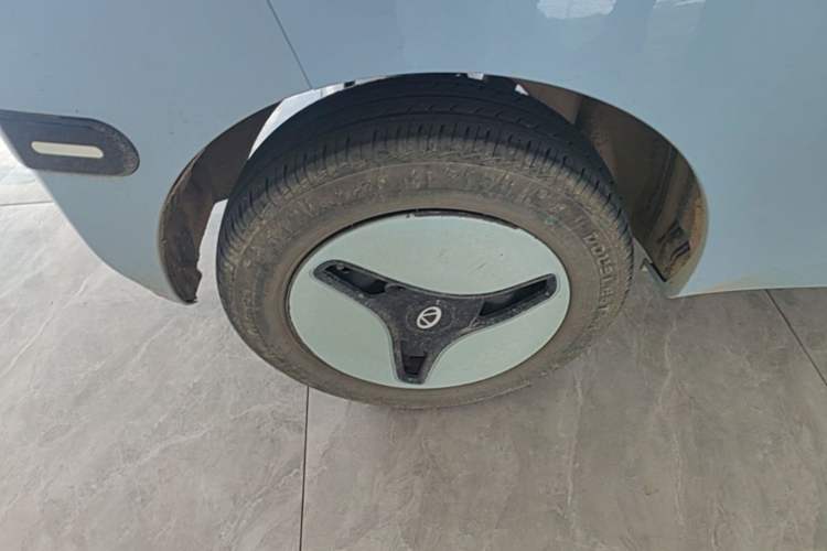 Used Chery QQ Ice Cream 2024 170km Sundae Right Rear Wheel Hub