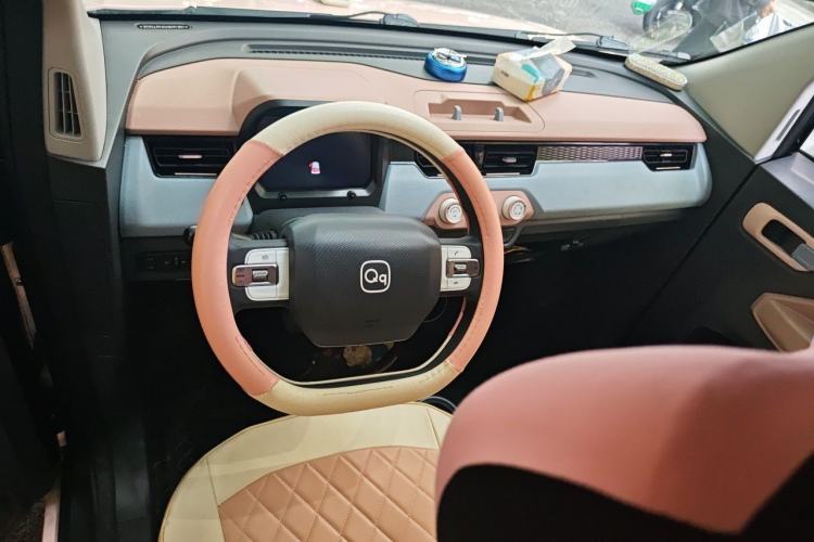 Used Chery QQ Ice Cream 2024 170km Sundae Center Console