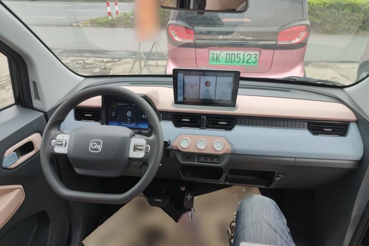Used Chery QQ Ice Cream 2024 Edition Youth Version 205km Sundae Center Console