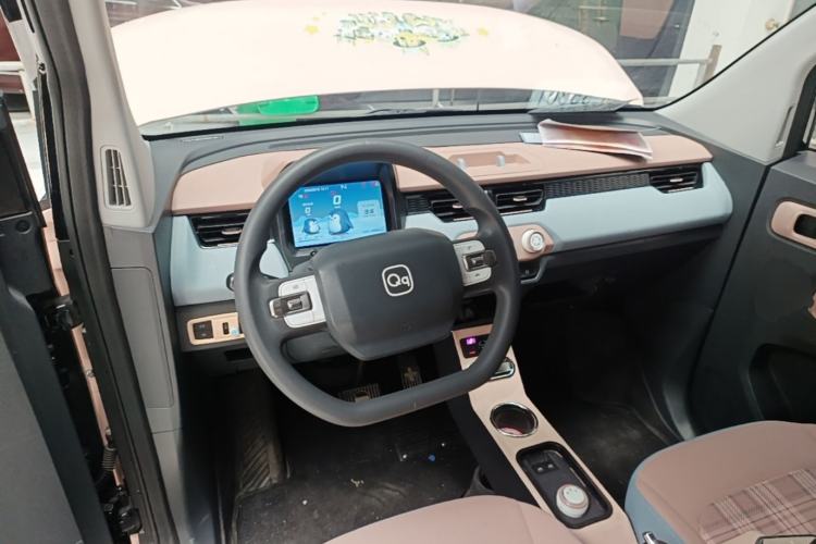 Used Chery QQ Ice Cream 2024 170km Sundae Center Console