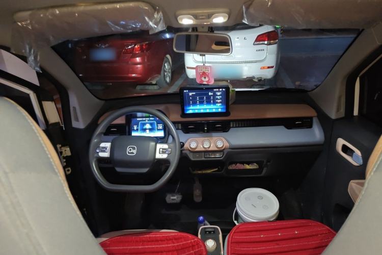 Used Chery QQ Ice Cream 2024 170km Sundae Center Console