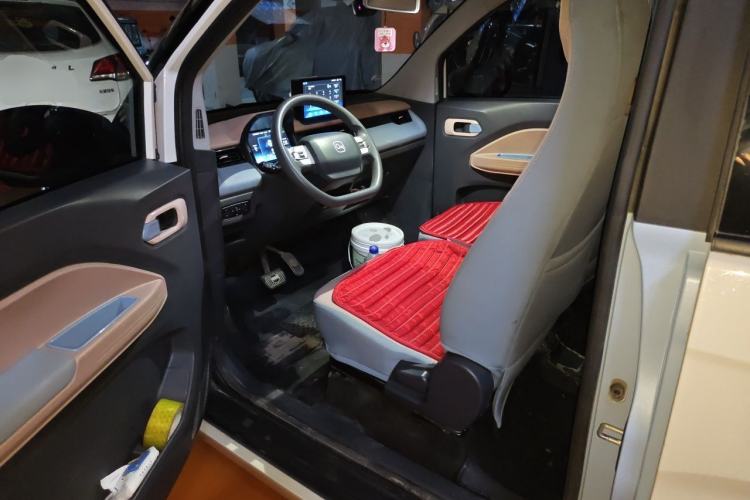 Used Chery QQ Ice Cream 2024 170km Sundae Driver Seat