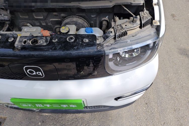 Used Chery QQ Ice Cream 2024 Edition Youth Version 205km Sundae Engine Bay Left