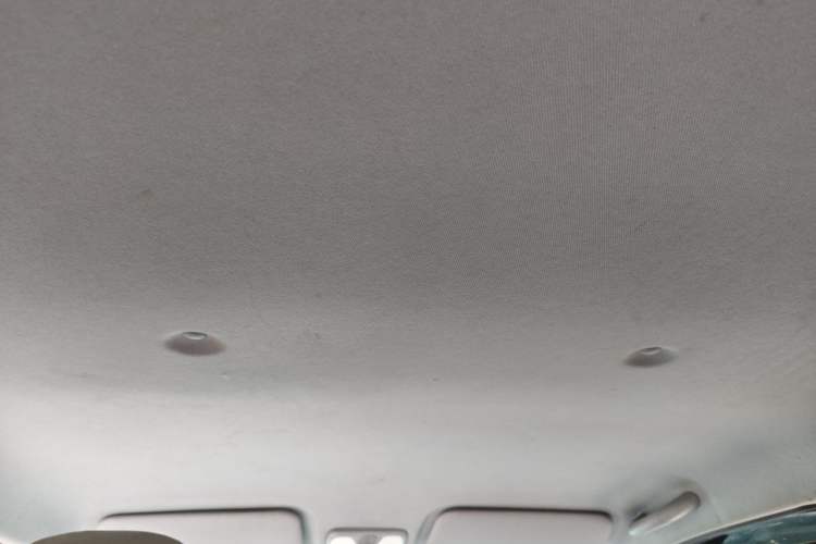Used Chery QQ Ice Cream 2024 Edition Youth Version 205km Sundae Headliner