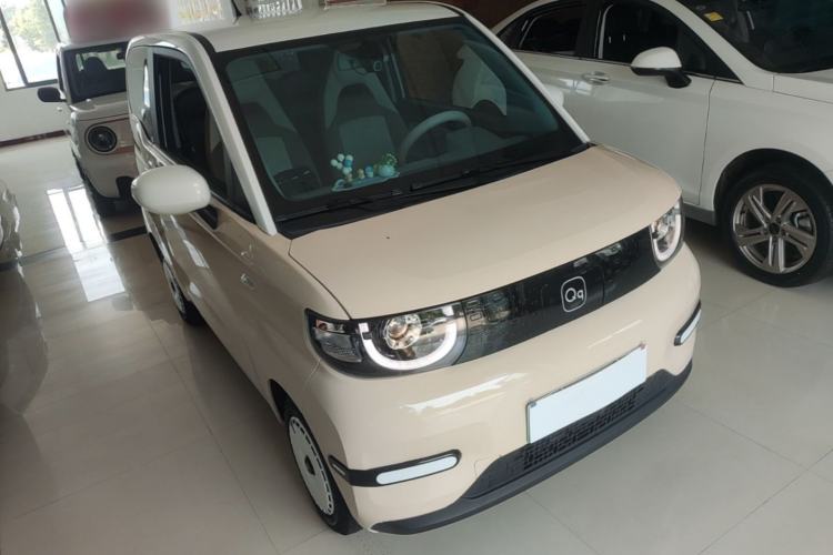 Used Chery QQ Ice Cream 2024 170km Sundae + Front Right 45 Deg