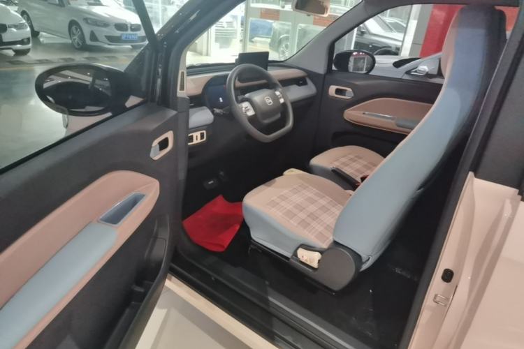 Used Chery QQ Ice Cream 2024 Edition Youth Version 205km Sundae Driver Seat