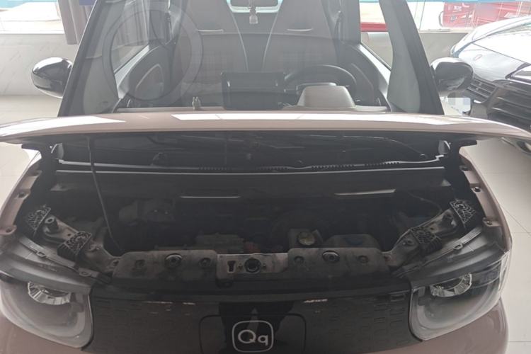 Used Chery QQ Ice Cream 2024 Edition Youth Version 205km Sundae Engine Bay