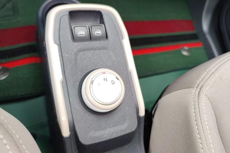 Used Chery QQ Ice Cream 2024 Restyled 170 km Sundae Gear Lever