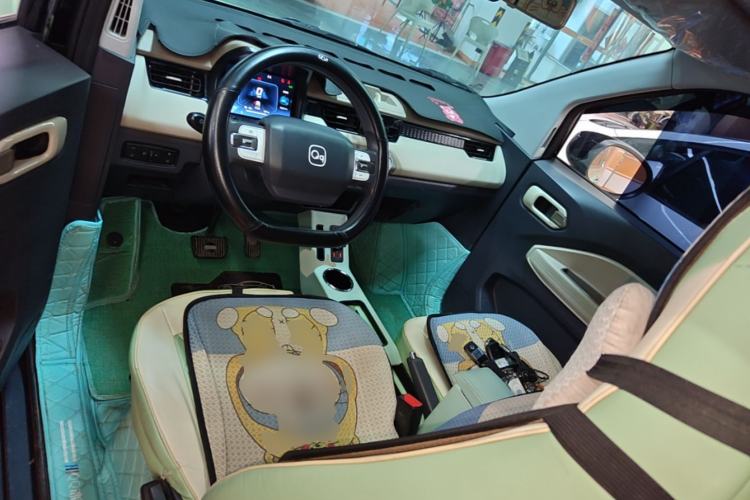 Used Chery QQ Ice Cream 2024 120km Cone Center Console